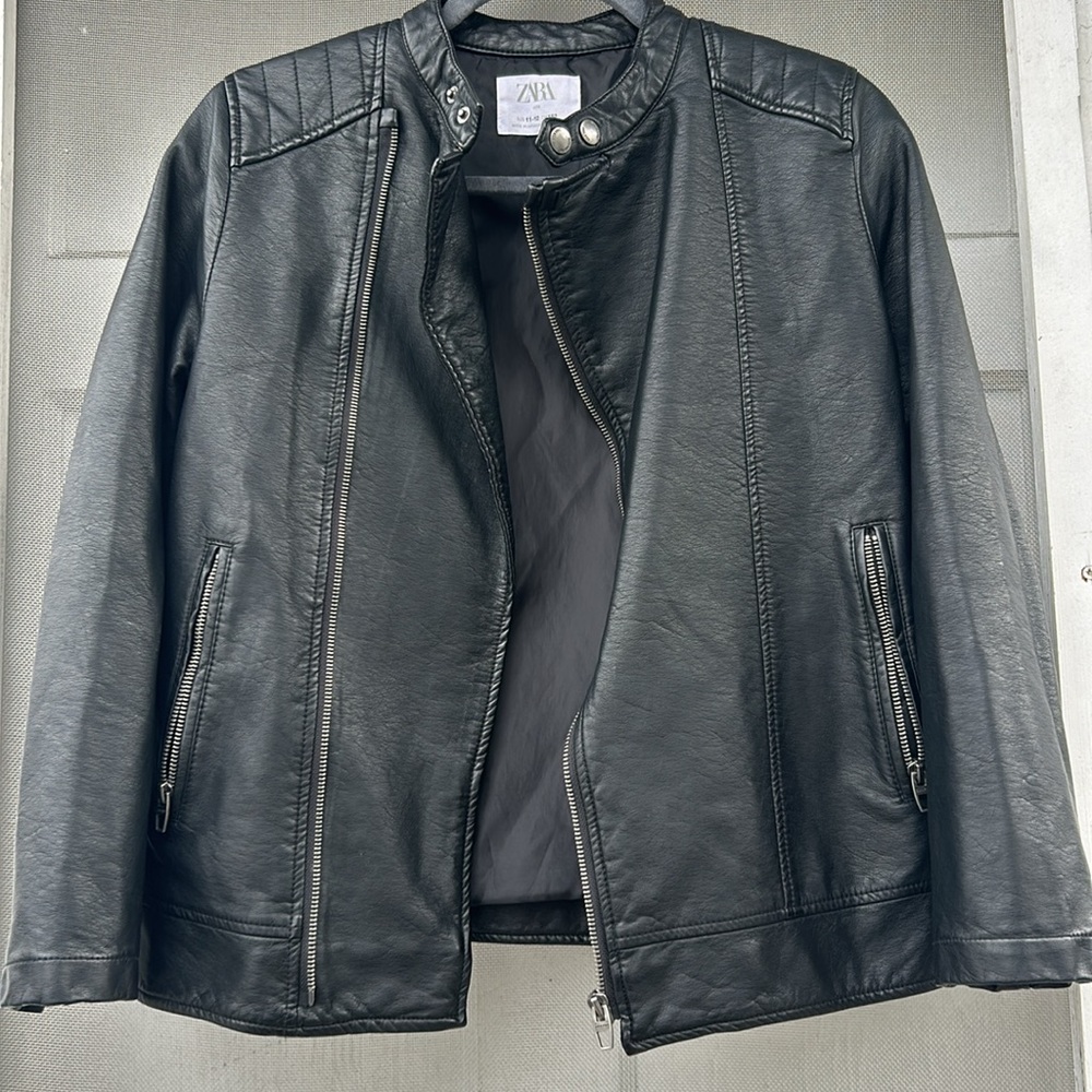 Jacket - Picture 8 of 10